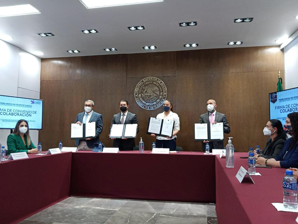 Firman Conalep y Poder Judicial de Tlaxcala convenio de colaboración