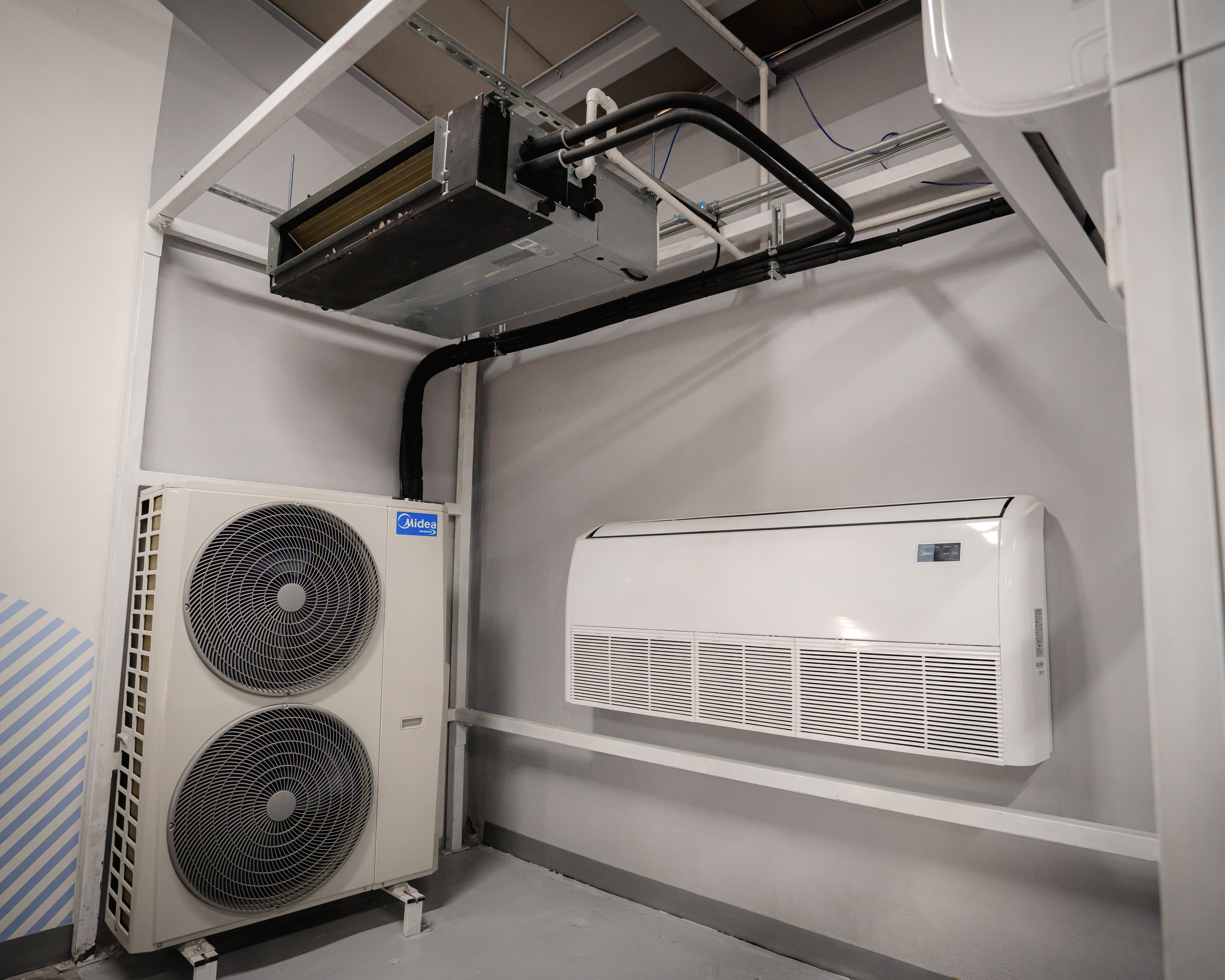 FOTO EQUIPO NUEVO DE REFRIGERACIÓN