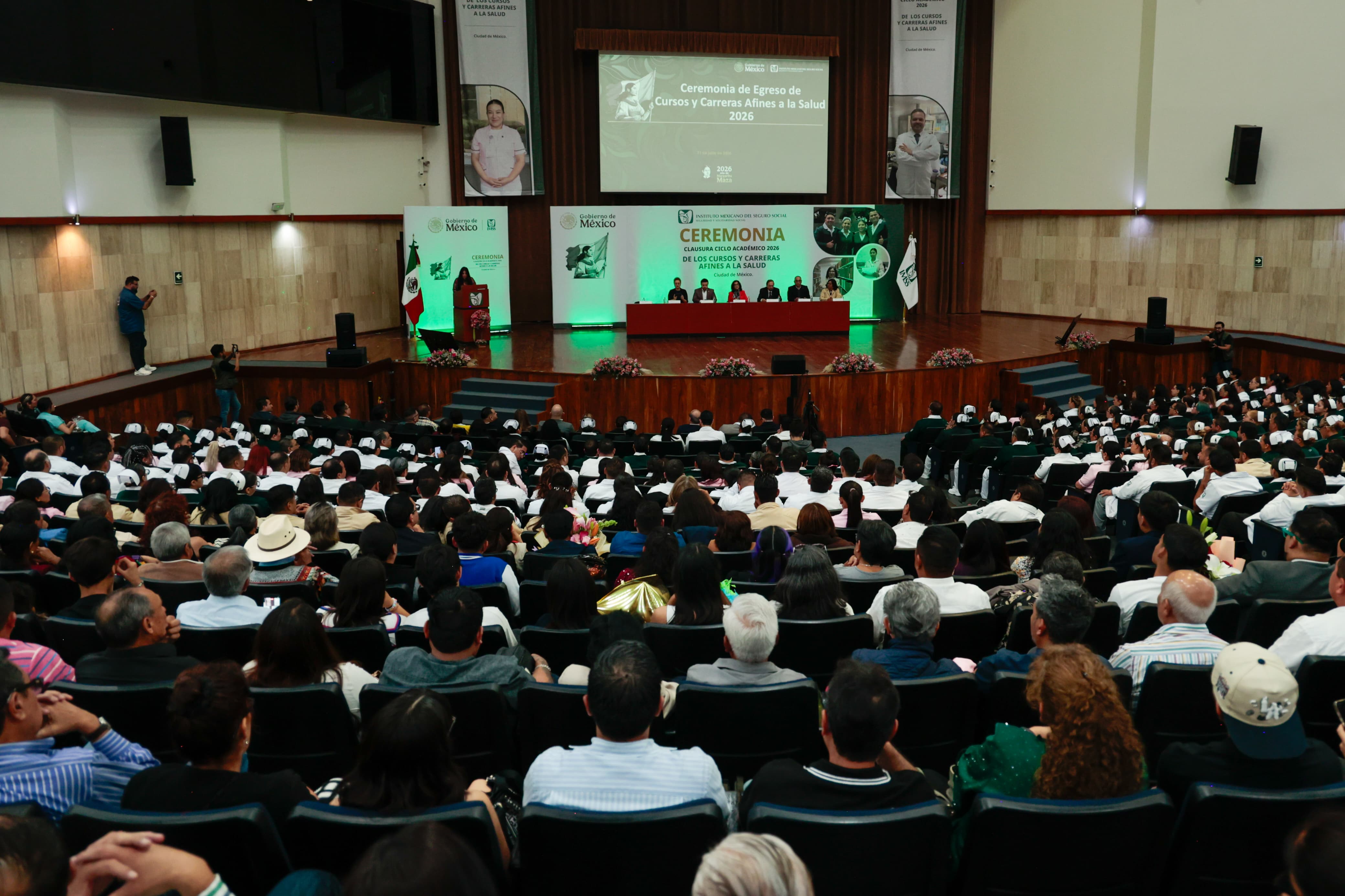 FOTO CONALEP ENTREGA CERTIFICADOS A PERSONAL DEL IMSS